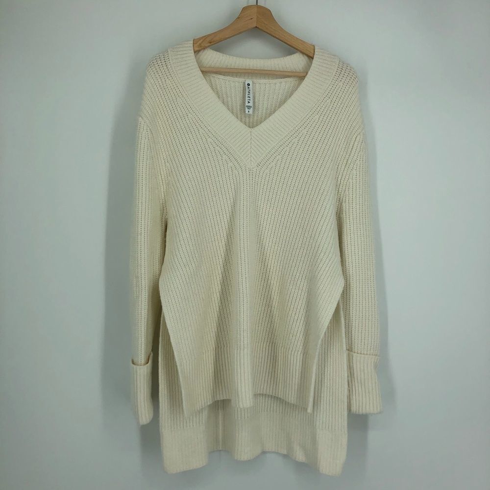 Athleta Womens Sweater Size Small Cream Dove Shasta Hi Low‎ V Neck Chunky